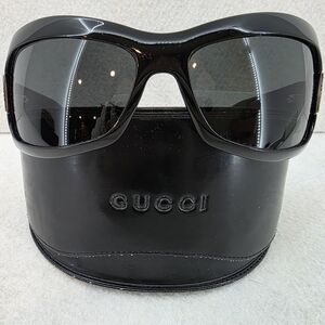 Gucci Vintage Web Black Butterfly Acetate Sheild Sunglasses W/ Case GG2901 Y2K